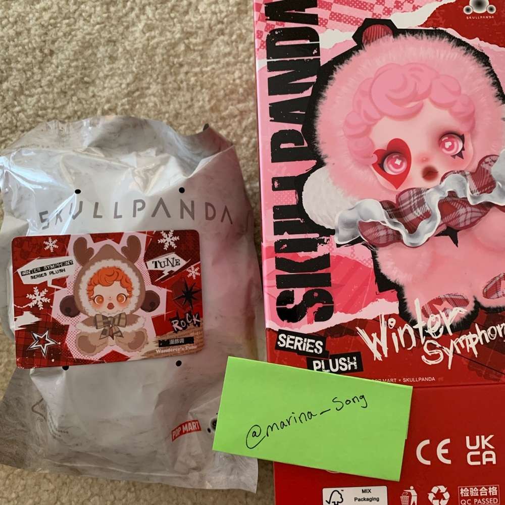 🍦❤️SKULLPANDA - WINTER SYMPHONY PLUSH PENDANT (Wanderer’s Tune) SEALED